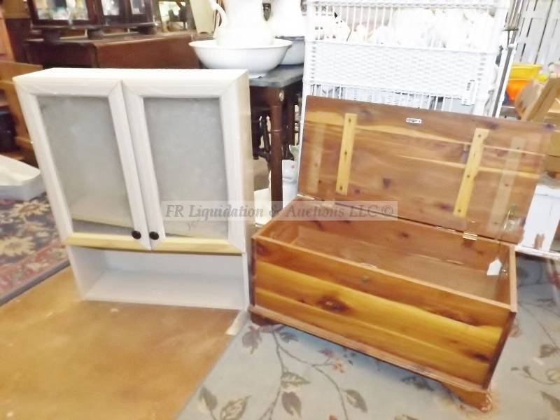 lot 101 image: Cedar storage chest and medicine cabinet