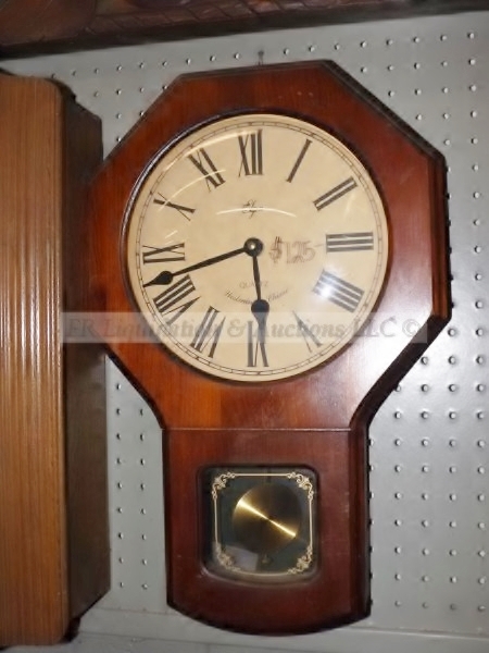 lot 112 image: Elgin Westminster chime clock