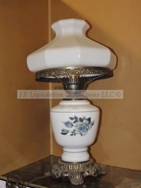 lot 122 image: Vintage white glass parlor lamp
