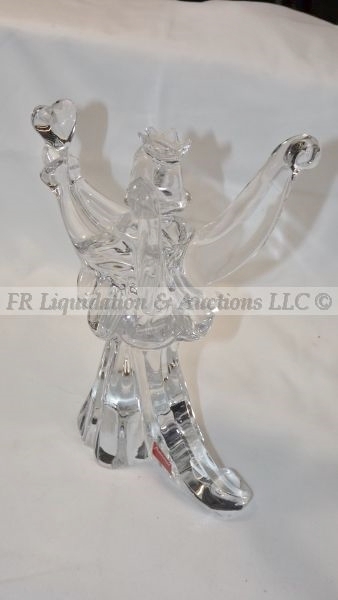 lot 788 image: Baccarat angel holding a heart figure