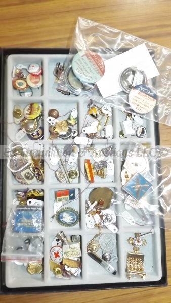 lot 548 image: Lapel pin and button selection