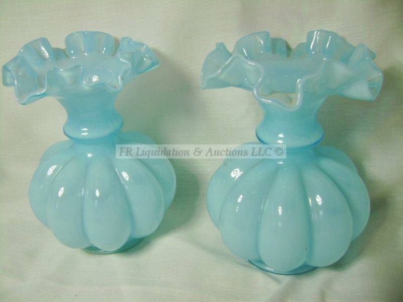 lot 260 image: Fenton melon vases