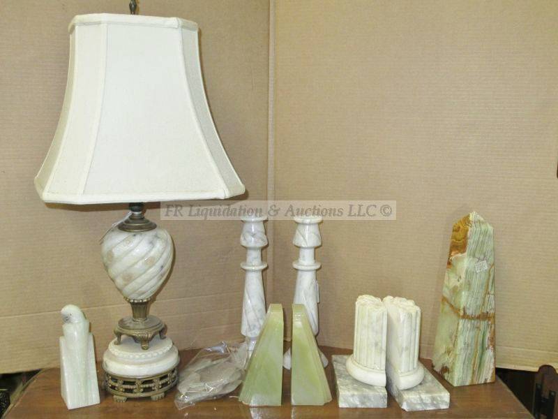 lot 180 image: Marble & Onyx stone items