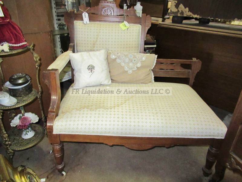 lot 199 image: Eastlake late Victorian oversized semi recline parlor chair