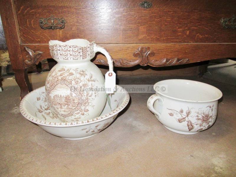 lot 202 image: Antique W & Co. wash set
