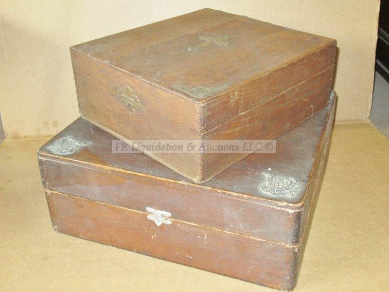 lot 245 image: Vintage Bible storage cases