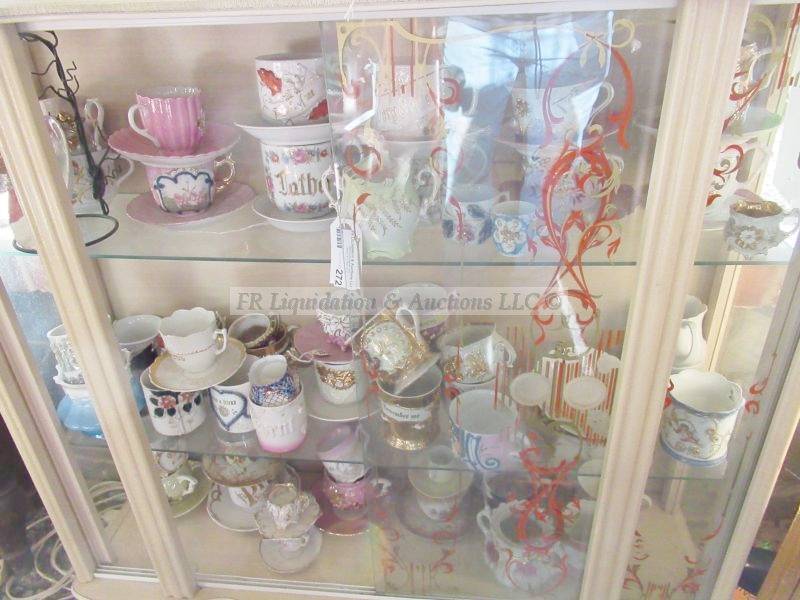lot 272 image: Entire contents of cabinet
