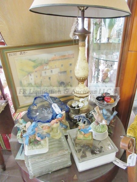 lot 289 image: Gorham music boxes and more
