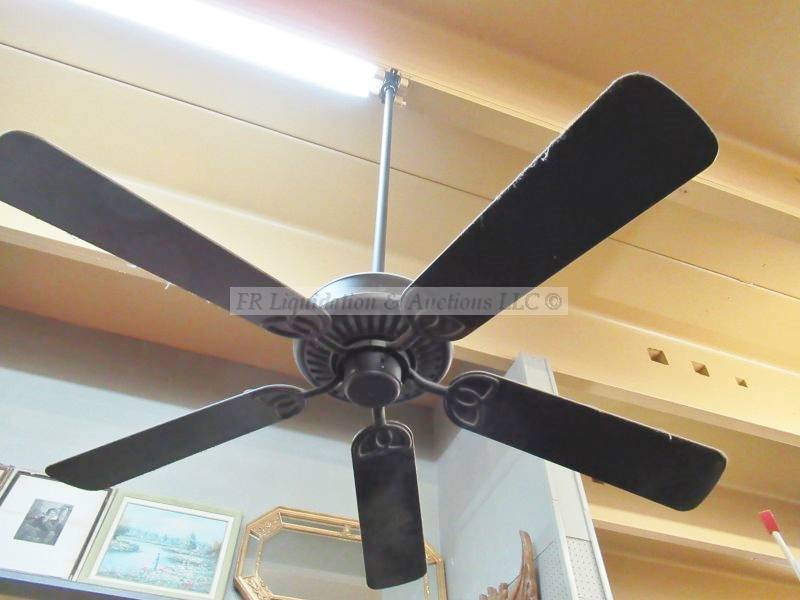 lot 864 image: All ceiling fans