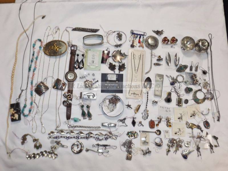lot 466 image: Sterling Silver