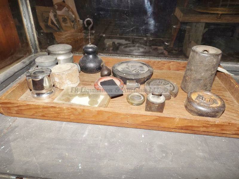 lot 533 image: Weights and Measures, assorted