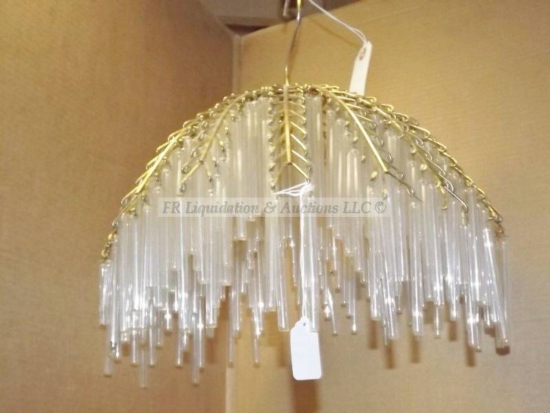 lot 763 image: Glass chandelier