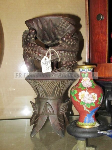 lot 744 image: Asian collectibles including cloisonne vases