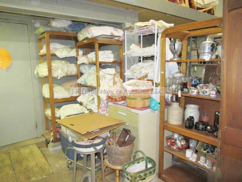 lot 718 image: Solid oak display shelves