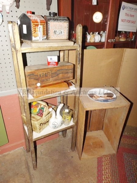 lot 693 image: Mid century classic foods containers