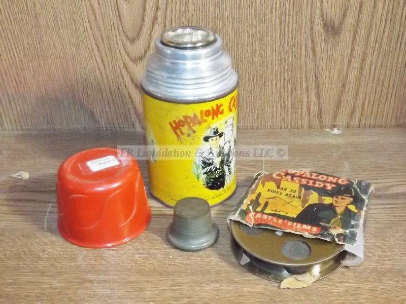 lot 634 image: Vintage 1950s Hopalong Cassidy collectables
