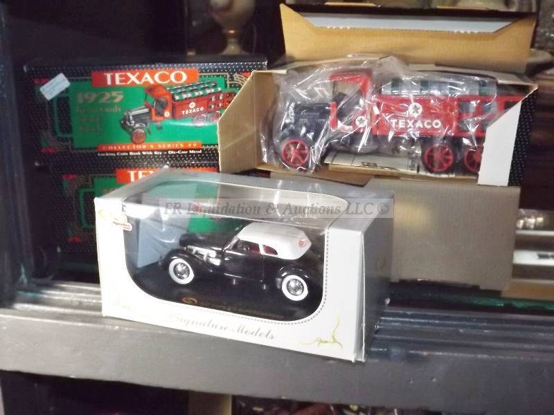 lot 868 image: Texaco die cast
