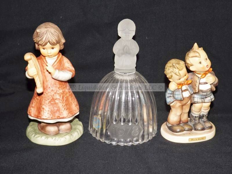 lot 618 image: Goebel Hummel figurines