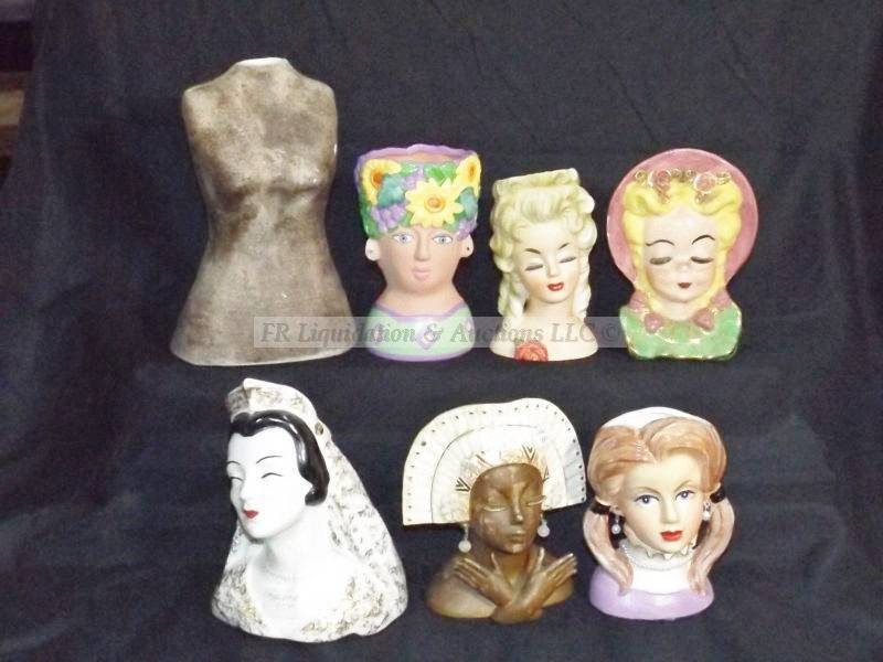 lot 418 image: Vintage head vases