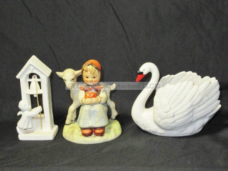 lot 616 image: Goebel Hummel figurines