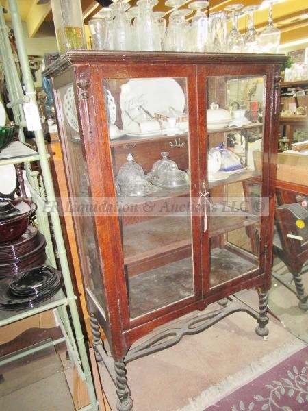 lot 408 image: Antique china cabinet