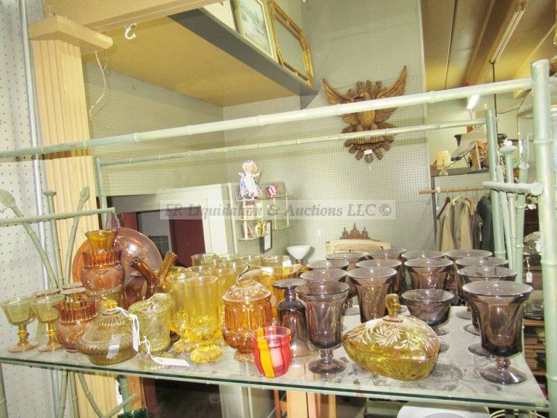 lot 395 image: Amber glassware