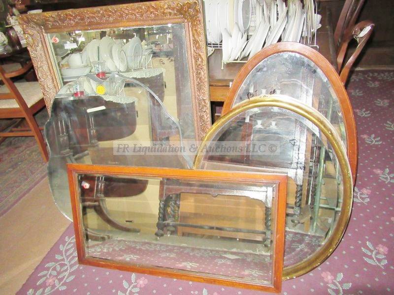 lot 400 image: Assorted vintage mirrors