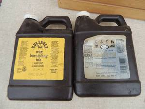 lot 369 image: Reliable Wax burnishing ink and saddle oil  - partial bottles