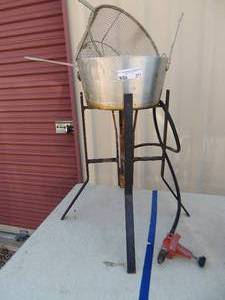 lot 371 image: Cooker base with propane tank attachment pot with basket