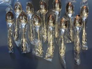 lot 302 image: Distinction by Oneida HH Soup Tablespoons x 12