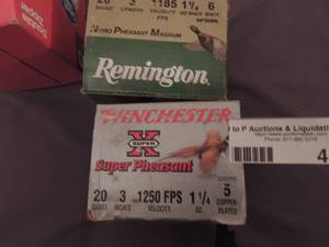 lot 420 image: REMINGTON  20 GA 3  6 SHOT - 1 BOX  & WINCHESTER  3  5 SHOT 1 BOX