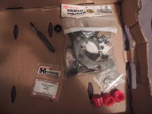 lot 437 image: HORNADY  HOLDFAST  SHELLPLATE 12 GAUGE  & 12G SPRING FINGER PISTON