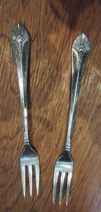 lot 313 image: AMSILCO pickle fork x 2