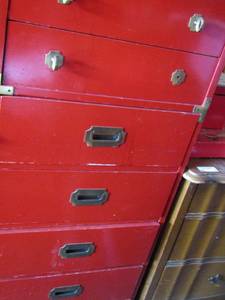 lot 16 image: 7 drawer red chest has 1 missing nob- 522216