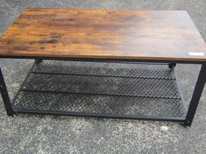 lot 48 image: Coffee table 18x42x24  good condition