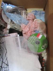 lot 78 image: sewing materials, lace, ribbon plus more