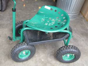 lot 97 image: small garden cart