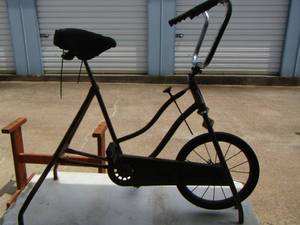 lot 122 image: AMF Whitney trim ride vintage exercise bike