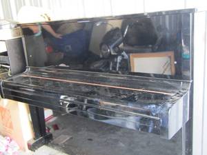 lot 2 image: YAMAHA U1 UPRIGHT PIANO  NIPPOM GAKKI  BLACK - NEVER PLAYED