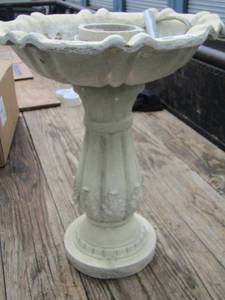 lot 162 image: plastic water fountain chipped 24 in tall