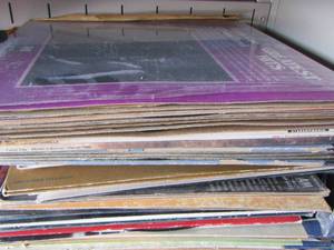 lot 183 image: record lot