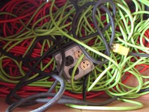 lot 200 image: box of extension cords