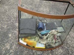 lot 198 image: fish tank with accessories