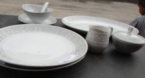 lot 1 image: Imperial China designed by w. dalton 5671 whitney serving pieces platter, sugercreamer dish , 2 dinner plates, gravy boat with laddel