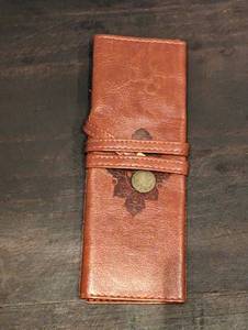lot 67 image: NEW - Twilight Saga Wenqing Scholarly Cylinder Scroll Leather Case - Toffee Rose (Set 2)
