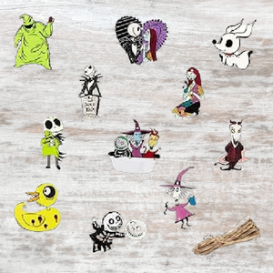 lot 44 image: NEW - The Nightmare Before Christmas 12 Piece Wooden Ornaments