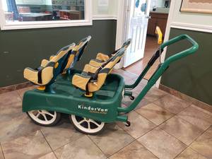 lot 4 image: KinderVan 4 Seat Daycare Stroller, Model G644