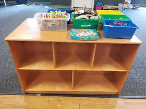 lot 508 image: Wooden Double-Sided 10 Compartment Classroom Storage Cabinet
