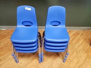 lot 23 image: Lot of 8 Blue Classroom Chairs