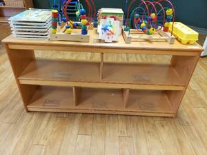 lot 121 image: Wooden 5 Compartment  Classroom Storage Cabinet.  Open on Both Sides